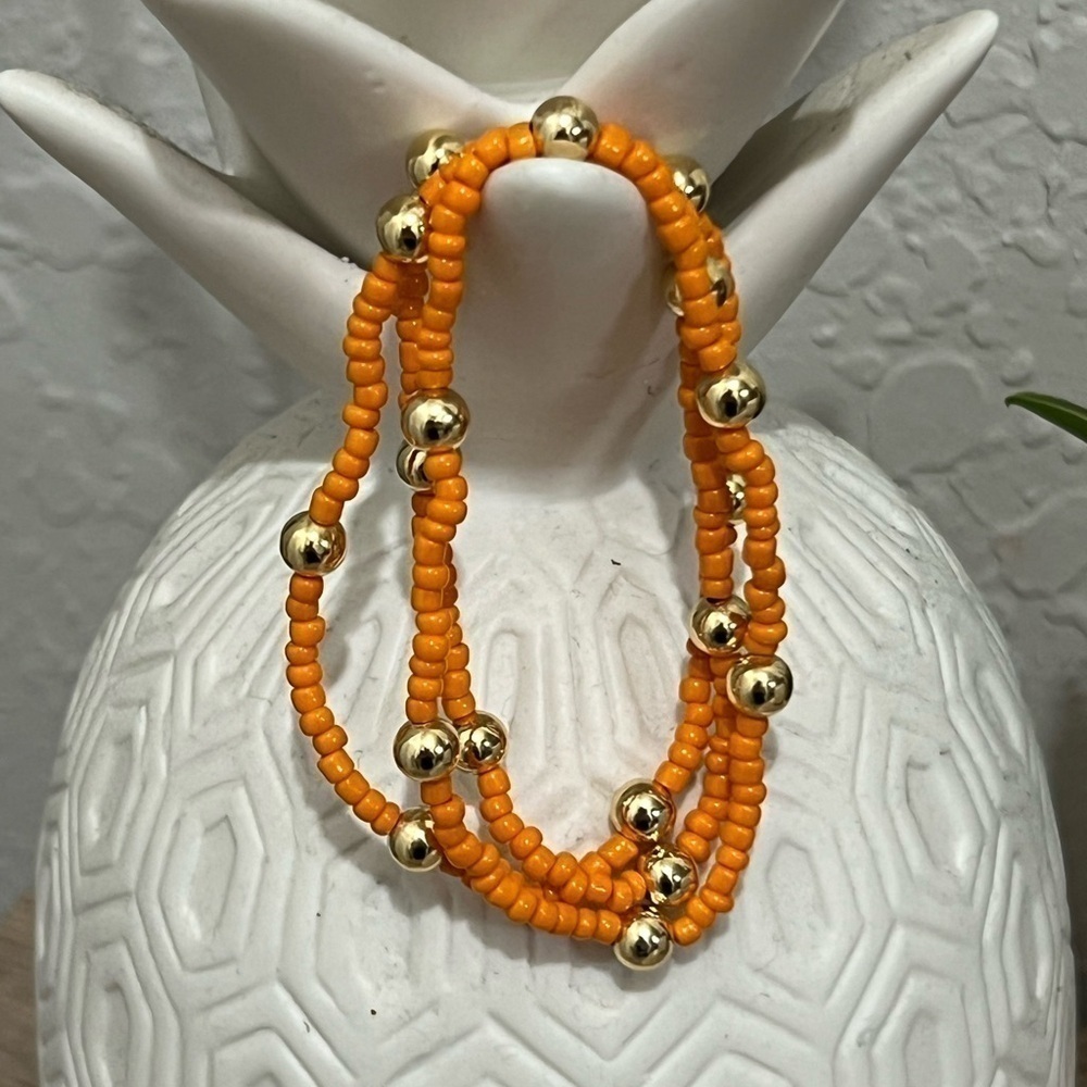 Orange beaded gold filled handmade bracelet - Picture 2 of 5